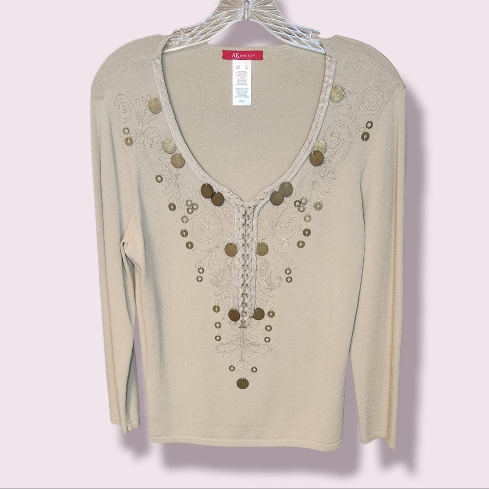 AK Anne Klein (S) Long Sleeve V-Neck Shirt Small Beige / Cream w/ Embellishments